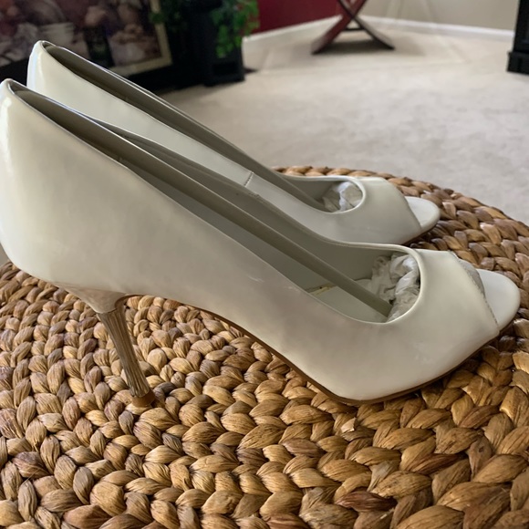 Varsavia Viamara white leather high heels. Peep toe 7.5 - Picture 2 of 5